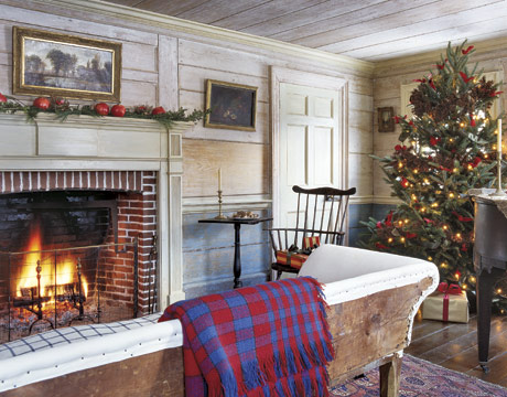 Living-room-cottage-Christmas-HTOURS1205-de